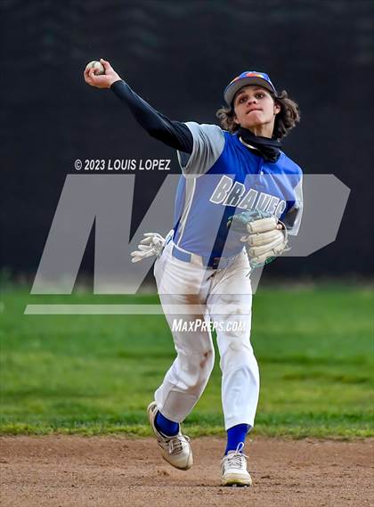 Thumbnail 3 in Alta Loma @ West Covina photogallery.