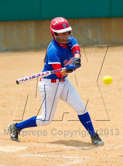 Thumbnail 2 in Leander vs. Gregory-Portland (UIL 4A Region IV Regional Quarter Finals) photogallery.