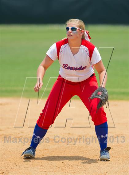 Thumbnail 3 in Leander vs. Gregory-Portland (UIL 4A Region IV Regional Quarter Finals) photogallery.