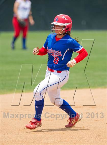 Thumbnail 2 in Leander vs. Gregory-Portland (UIL 4A Region IV Regional Quarter Finals) photogallery.