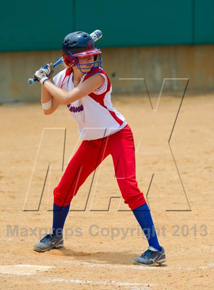 Thumbnail 2 in Leander vs. Gregory-Portland (UIL 4A Region IV Regional Quarter Finals) photogallery.