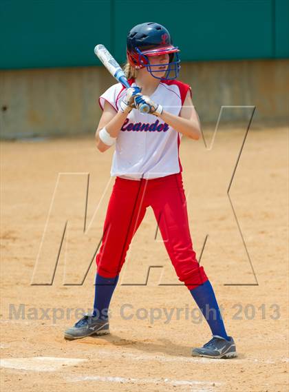 Thumbnail 1 in Leander vs. Gregory-Portland (UIL 4A Region IV Regional Quarter Finals) photogallery.