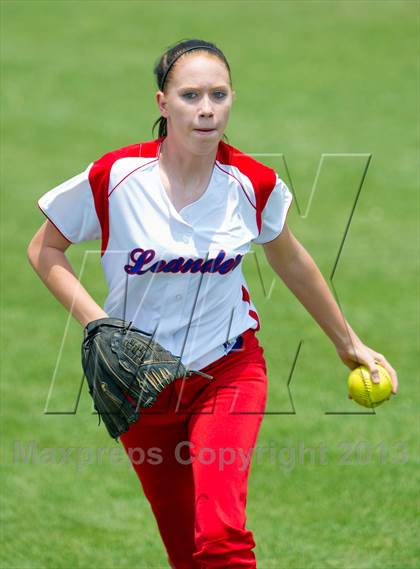 Thumbnail 3 in Leander vs. Gregory-Portland (UIL 4A Region IV Regional Quarter Finals) photogallery.