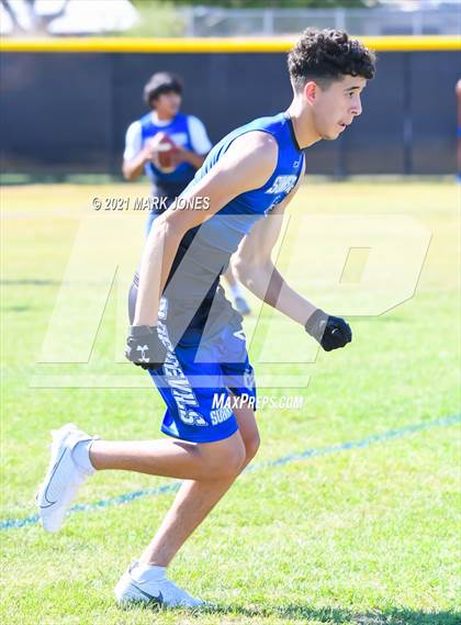 Thumbnail 2 in Mesquite vs. Sunnyside (Cactus Duel Out West 7-on-7 Tournament) photogallery.