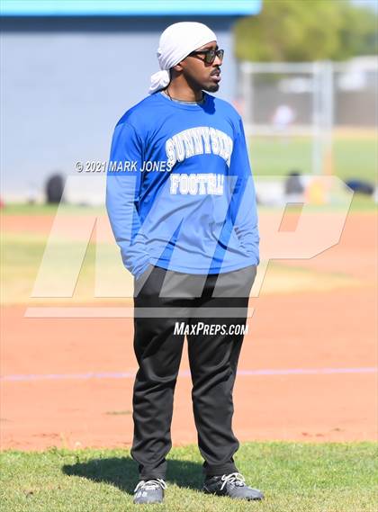 Thumbnail 2 in Mesquite vs. Sunnyside (Cactus Duel Out West 7-on-7 Tournament) photogallery.