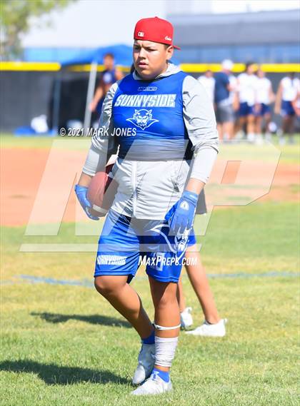 Thumbnail 2 in Mesquite vs. Sunnyside (Cactus Duel Out West 7-on-7 Tournament) photogallery.