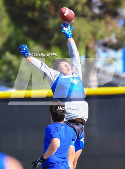 Thumbnail 3 in Mesquite vs. Sunnyside (Cactus Duel Out West 7-on-7 Tournament) photogallery.