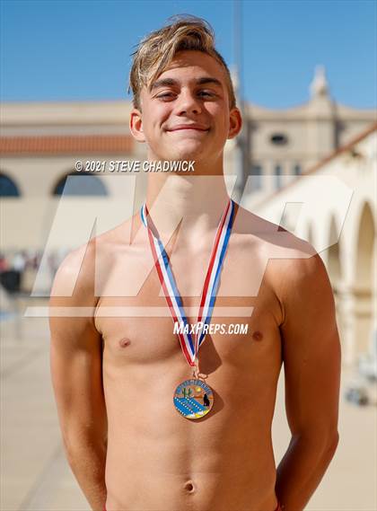 Thumbnail 1 in AIA Division 1-3 Diving State Championships  (Awards) photogallery.