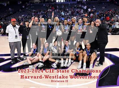 Thumbnail 2 in Harvard-Westlake (CIF State D2 Awards) photogallery.