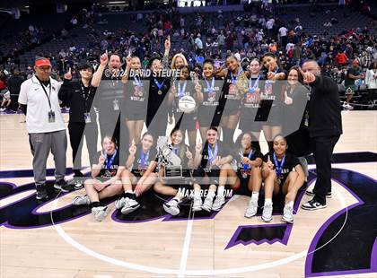 Thumbnail 1 in Harvard-Westlake (CIF State D2 Awards) photogallery.