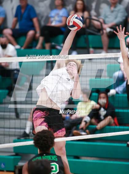 Thumbnail 1 in  Chatsworth @ Granada Hills Charter photogallery.