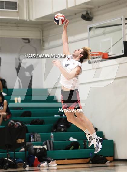 Thumbnail 1 in  Chatsworth @ Granada Hills Charter photogallery.