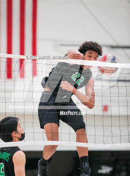 Thumbnail 1 in  Chatsworth @ Granada Hills Charter photogallery.