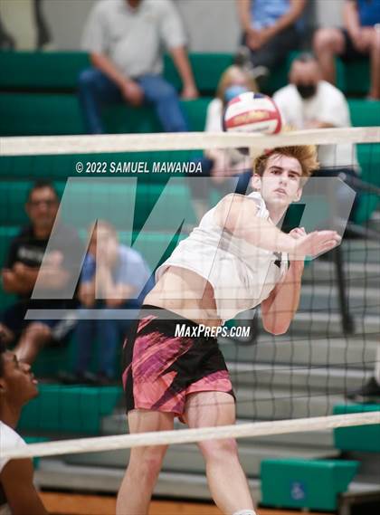 Thumbnail 2 in  Chatsworth @ Granada Hills Charter photogallery.