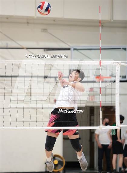 Thumbnail 1 in  Chatsworth @ Granada Hills Charter photogallery.
