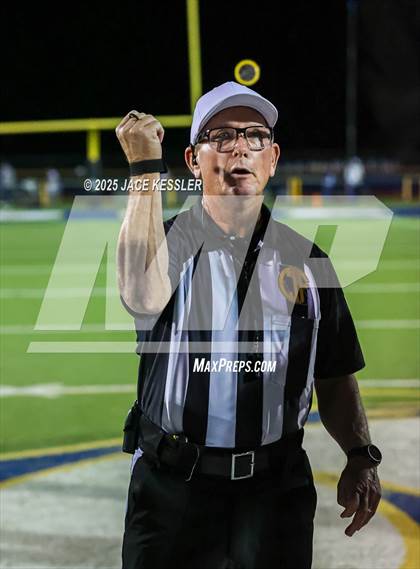 Thumbnail 1 in Summit @ Agoura (CIF-SS Div. 6 Playoff) photogallery.