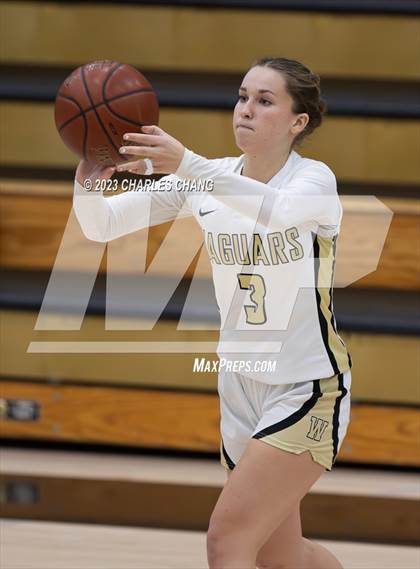 Thumbnail 2 in Petaluma vs Windsor (Windsor Holiday Classic) photogallery.