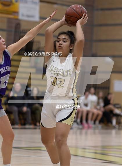 Thumbnail 2 in Petaluma vs Windsor (Windsor Holiday Classic) photogallery.