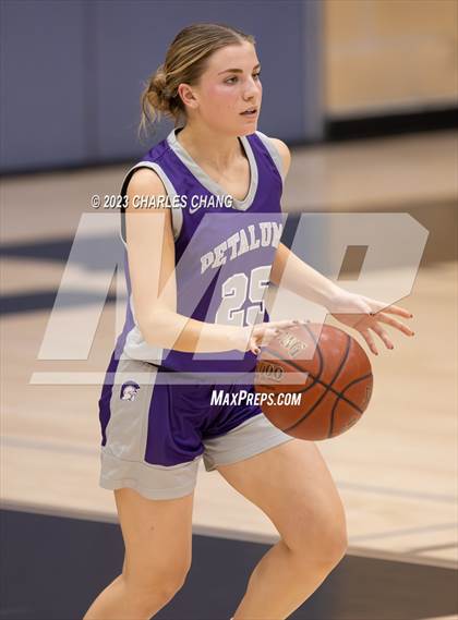 Thumbnail 2 in Petaluma vs Windsor (Windsor Holiday Classic) photogallery.