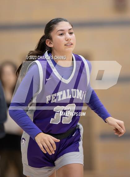 Thumbnail 1 in Petaluma vs Windsor (Windsor Holiday Classic) photogallery.