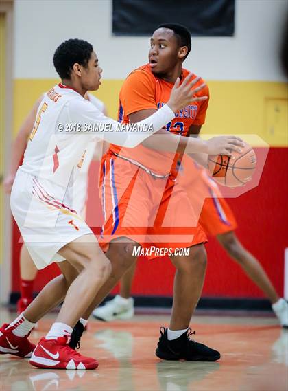 Thumbnail 3 in Taft vs. University photogallery.