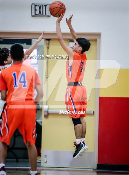 Thumbnail 1 in Taft vs. University photogallery.