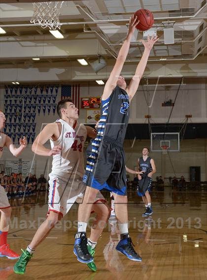 Thumbnail 3 in Rocklin vs. St. Ignatius (Father Barry Classic) photogallery.