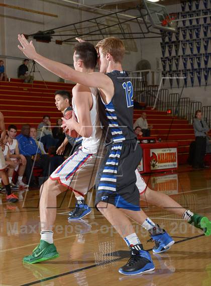 Thumbnail 3 in Rocklin vs. St. Ignatius (Father Barry Classic) photogallery.