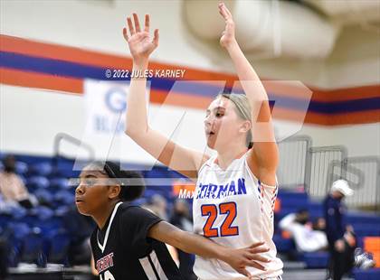 Thumbnail 3 in Desert Oasis @ Bishop Gorman photogallery.