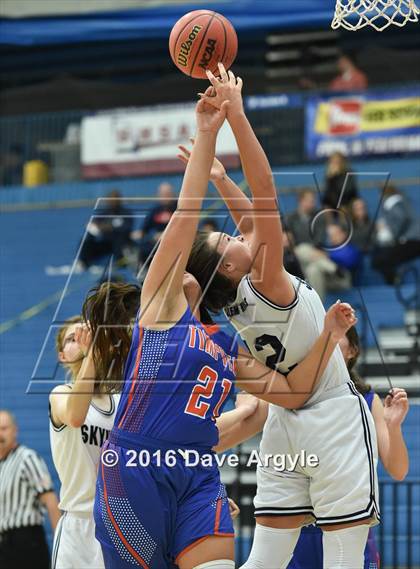 Thumbnail 3 in Salem Hills vs. Timpview (UHSAA 4A First Round) photogallery.