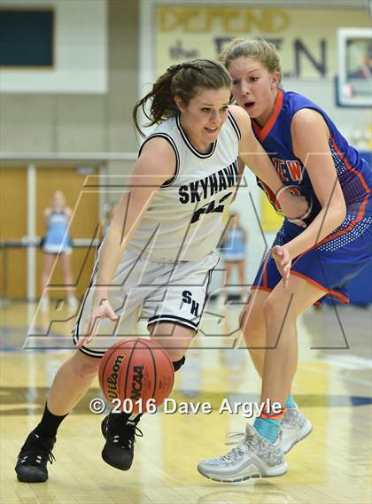 Thumbnail 3 in Salem Hills vs. Timpview (UHSAA 4A First Round) photogallery.