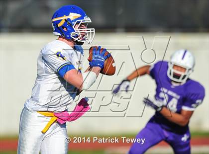 Thumbnail 2 in Mahopac @ New Rochelle (Section 1 Class AA Quarterfinal) photogallery.