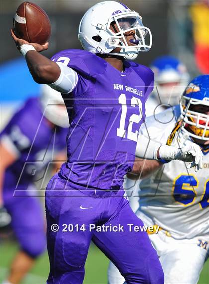 Thumbnail 3 in Mahopac @ New Rochelle (Section 1 Class AA Quarterfinal) photogallery.