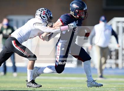 Thumbnail 3 in Loveland @ Dakota Ridge (CHSAA 4A Semifinal) photogallery.