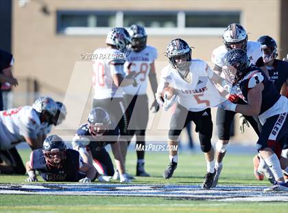 Thumbnail 2 in Loveland @ Dakota Ridge (CHSAA 4A Semifinal) photogallery.