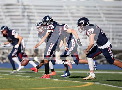 Thumbnail 3 in Loveland @ Dakota Ridge (CHSAA 4A Semifinal) photogallery.