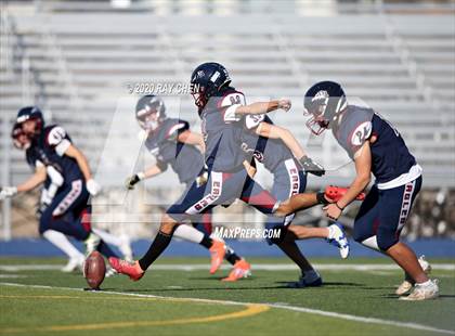 Thumbnail 2 in Loveland @ Dakota Ridge (CHSAA 4A Semifinal) photogallery.