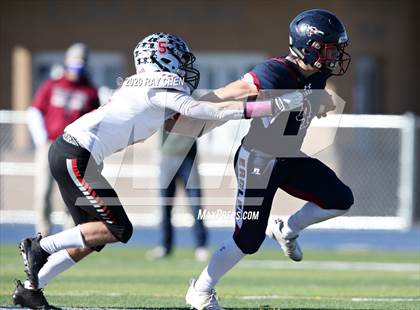 Thumbnail 2 in Loveland @ Dakota Ridge (CHSAA 4A Semifinal) photogallery.