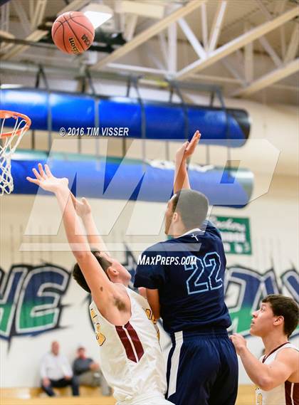 Thumbnail 3 in Rocky Mountain vs. Valor Christian photogallery.