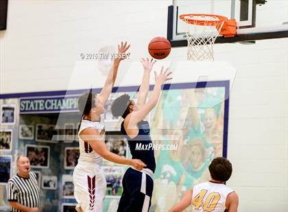 Thumbnail 2 in Rocky Mountain vs. Valor Christian photogallery.