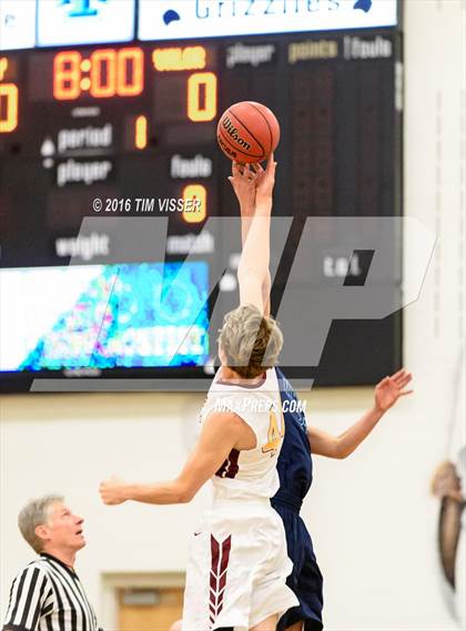 Thumbnail 1 in Rocky Mountain vs. Valor Christian photogallery.