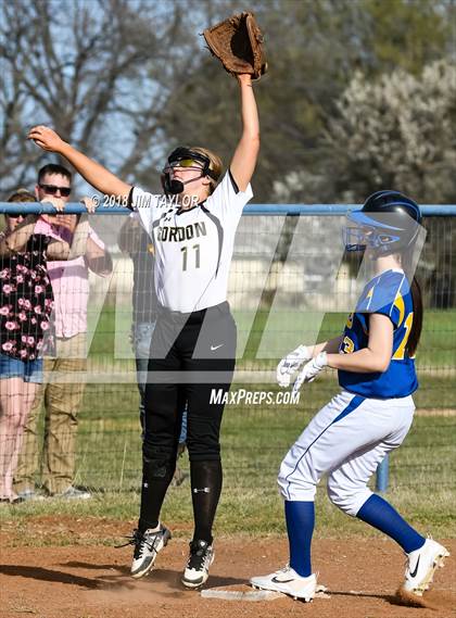 Thumbnail 3 in Gordon @ Lipan photogallery.
