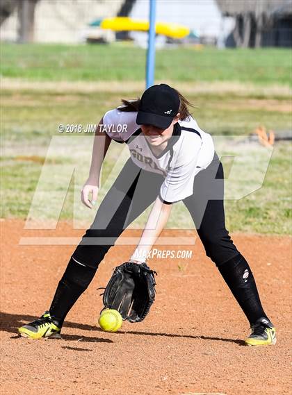 Thumbnail 1 in Gordon @ Lipan photogallery.