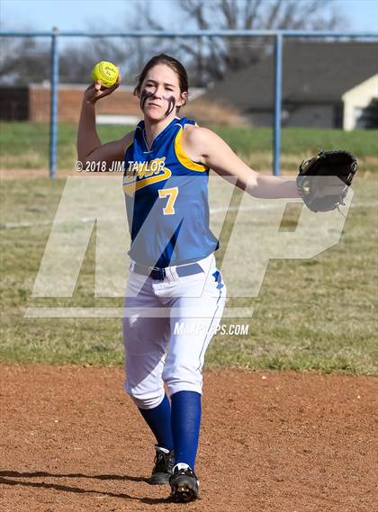 Thumbnail 2 in Gordon @ Lipan photogallery.