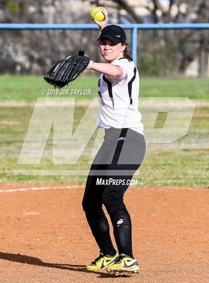 Thumbnail 3 in Gordon @ Lipan photogallery.