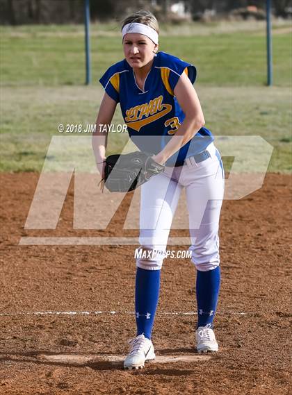 Thumbnail 1 in Gordon @ Lipan photogallery.