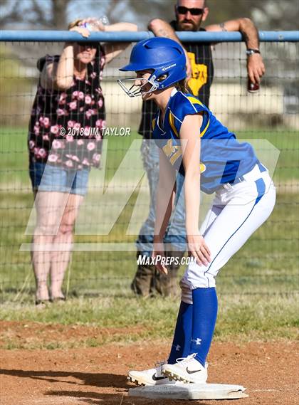 Thumbnail 1 in Gordon @ Lipan photogallery.