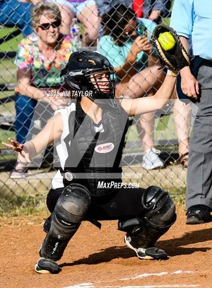 Thumbnail 1 in Gordon @ Lipan photogallery.