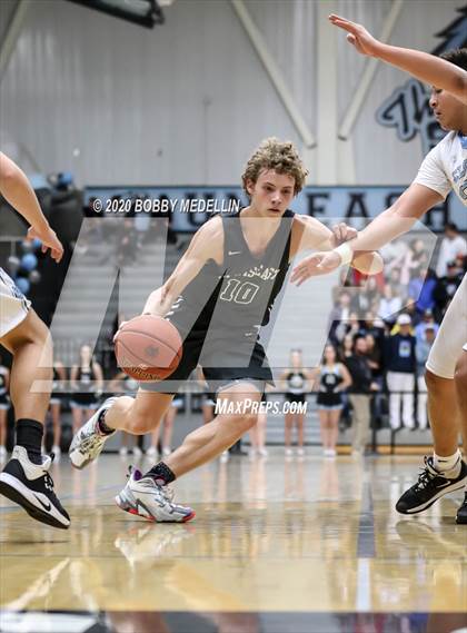 Thumbnail 3 in Clovis East @ Clovis North photogallery.