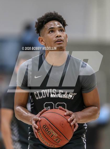Thumbnail 2 in Clovis East @ Clovis North photogallery.